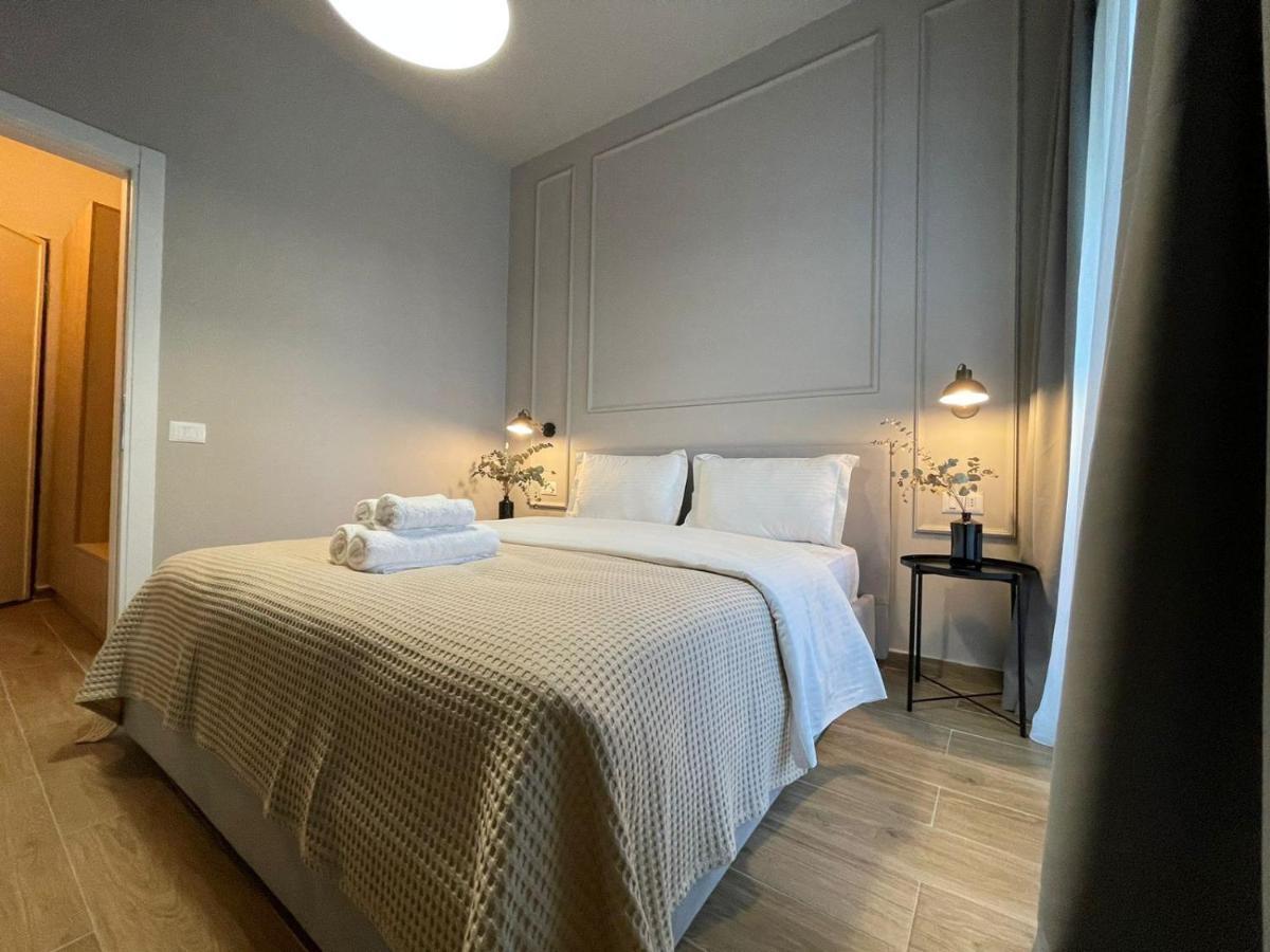 Square 21 Apartments Tirana Exterior photo