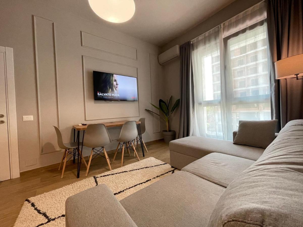 Square 21 Apartments Tirana Exterior photo